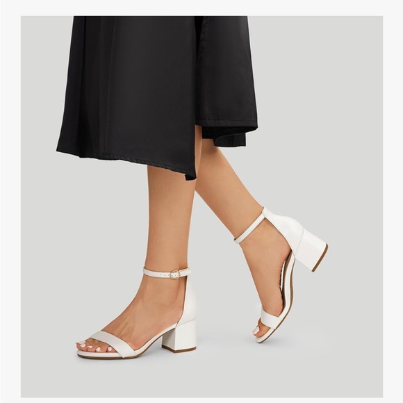 Dream Pairs Shoes - White Chunky Heels